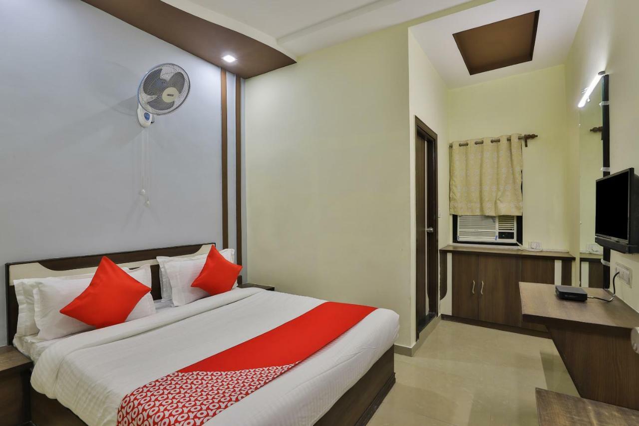 Oyo Flagship 19003 Hotel Rudra Mahal Ahmedabad Ngoại thất bức ảnh